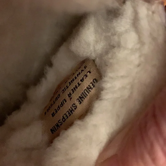 RJs fuzzies moccasins - Picture 2 of 5